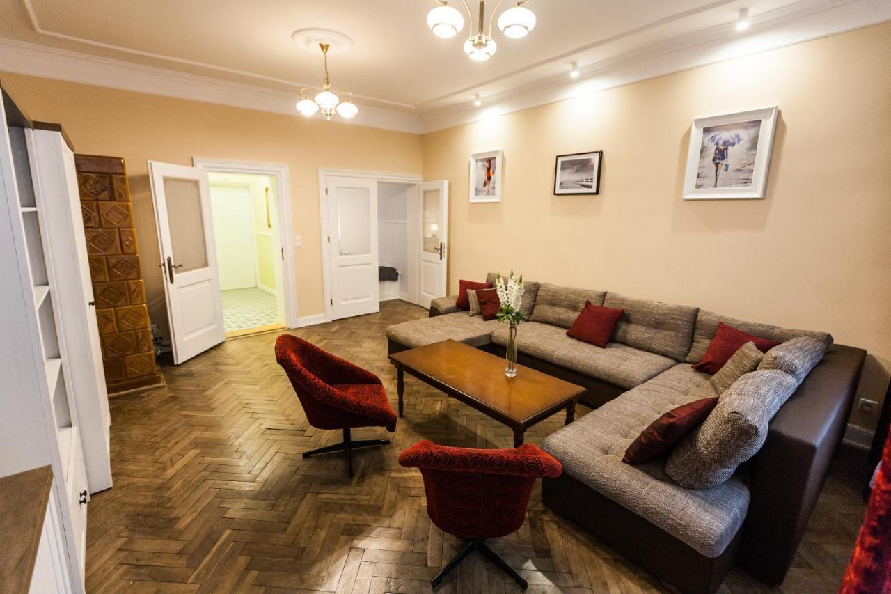 Vintage Poselska Apartment Krasków Exterior foto
